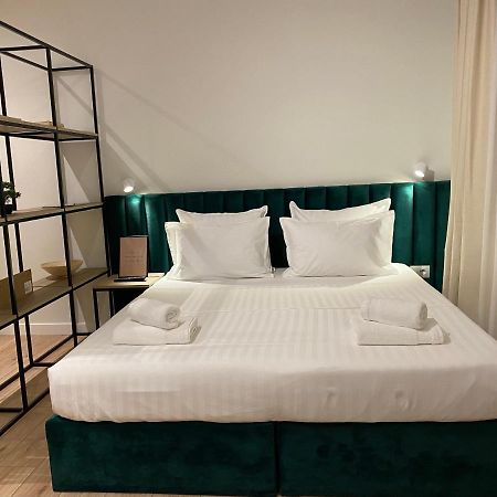 Living Studio Apartments Tiranë Ngoại thất bức ảnh