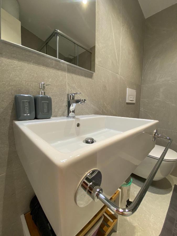 Living Studio Apartments Tiranë Ngoại thất bức ảnh