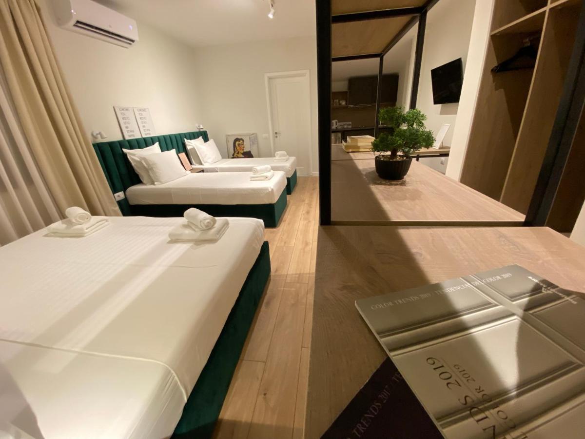 Living Studio Apartments Tiranë Ngoại thất bức ảnh