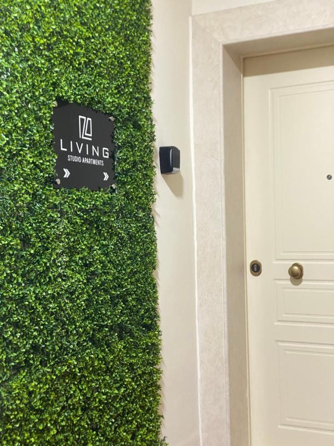 Living Studio Apartments Tiranë Ngoại thất bức ảnh