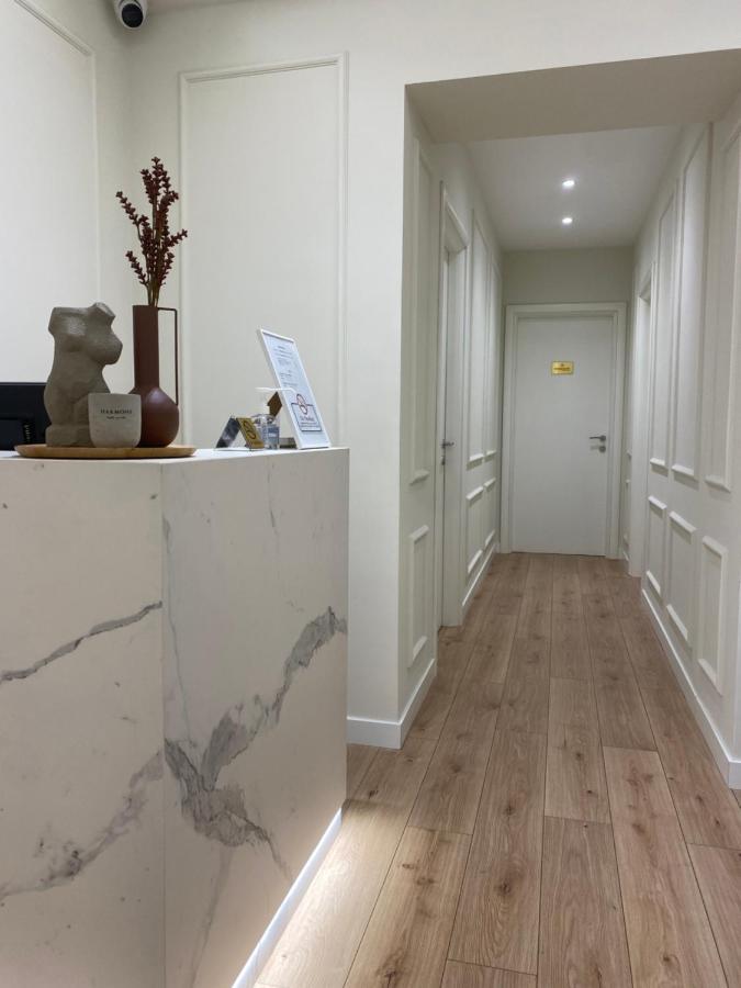 Living Studio Apartments Tiranë Ngoại thất bức ảnh